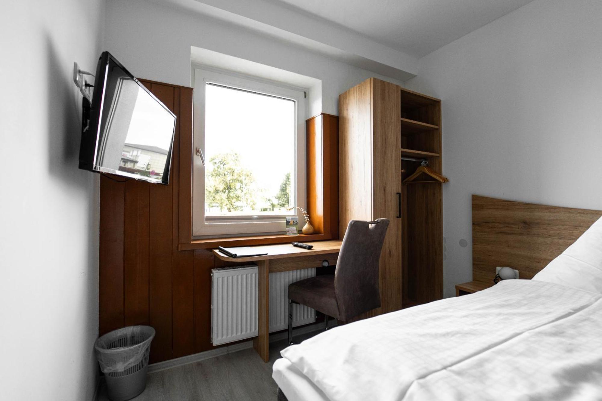 Berghotel Deutscher Flieger Wasserkuppe ゲルスフェルト 部屋 写真