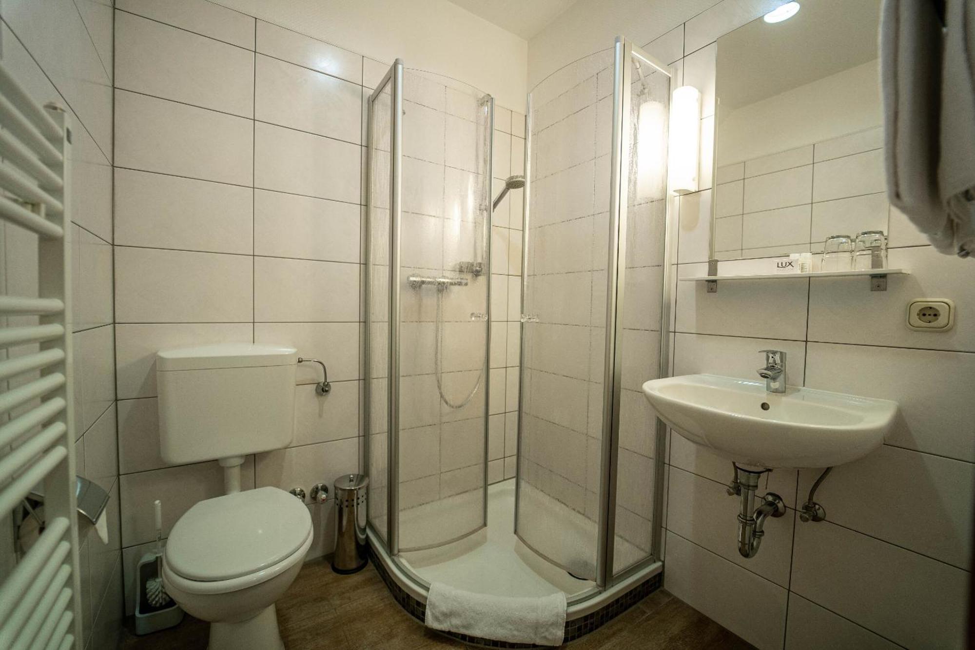 Berghotel Deutscher Flieger Wasserkuppe ゲルスフェルト 部屋 写真